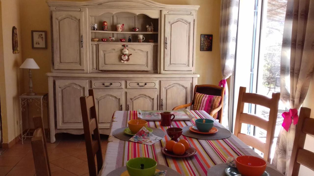 Bed and Breakfast Les Chardons Bleus Лорґ Екстер'єр фото